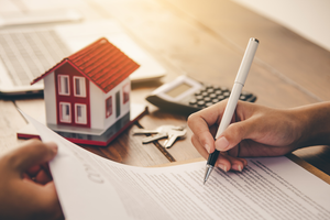 Vývoj cen a úrokové sazby hypoték v roce 2026